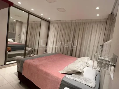 Sobrado com 3 Suítes - Miniatura - Lunardi Imóveis