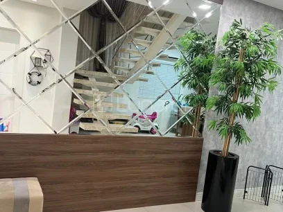 Sobrado com 3 Suítes - Miniatura - Lunardi Imóveis