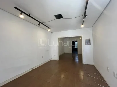 Casa com 3 Dormitórios - Miniatura - Lunardi Imóveis