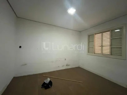 Casa com 3 Dormitórios - Miniatura - Lunardi Imóveis