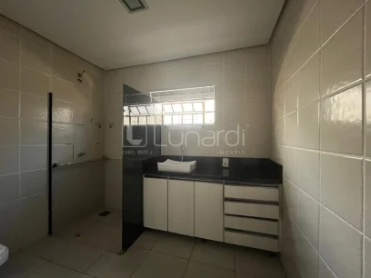 Casa com 3 Dormitórios - Miniatura - Lunardi Imóveis