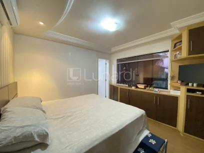 Casa com 3 Dormitórios - Miniatura - Lunardi Imóveis