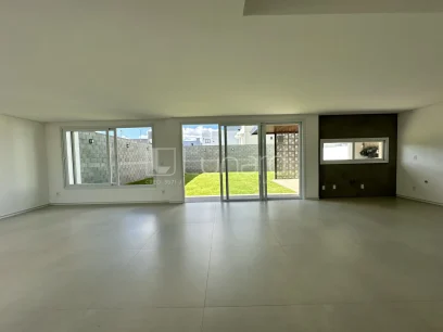 Casa com 3 Suítes - Miniatura - Lunardi Imóveis