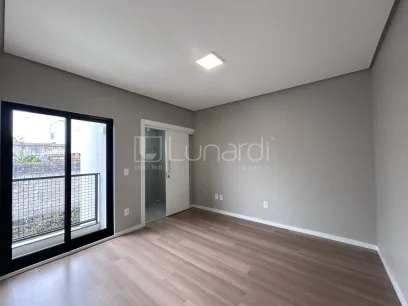 Sobrado com 3 Dormitórios - Miniatura - Lunardi Imóveis