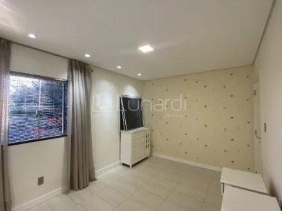 Casa com 3 Dormitórios - Miniatura - Lunardi Imóveis