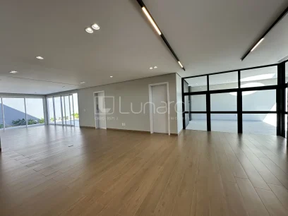 Casa com 3 Dormitórios - Miniatura - Lunardi Imóveis