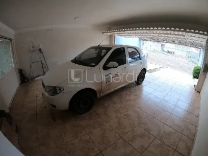 Casa com 3 Dormitórios - Miniatura - Lunardi Imóveis