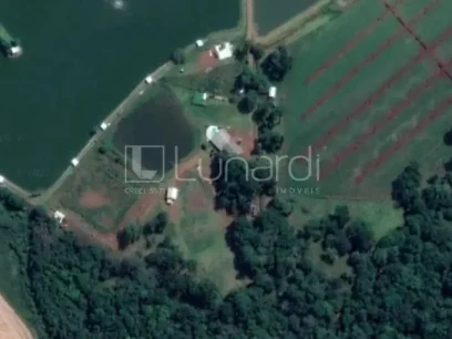 Área - Lunardi Imóveis