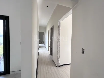 Casa com 3 Dormitórios - Miniatura - Lunardi Imóveis