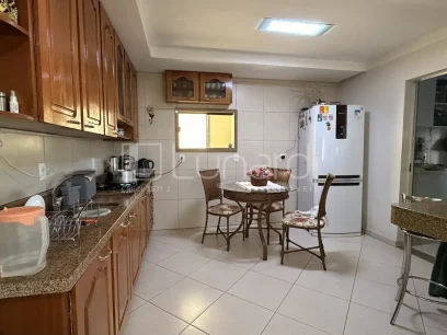 Casa com 3 Dormitórios - Miniatura - Lunardi Imóveis