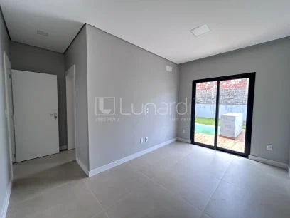 Casa com 4 Suítes - Miniatura - Lunardi Imóveis