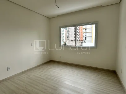 Apartamento com 4 Dormitórios - Miniatura - Lunardi Imóveis