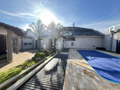 Casa com 4 Dormitórios - Miniatura - Lunardi Imóveis