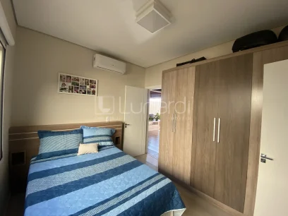 Casa com 2 Suítes - Miniatura - Lunardi Imóveis