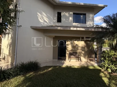 Casa com 3 Dormitórios - Miniatura - Lunardi Imóveis