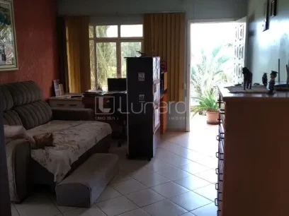 Casa com 3 Dormitórios - Miniatura - Lunardi Imóveis