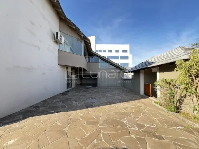 Casa com 4 Dormitórios - Miniatura - Lunardi Imóveis