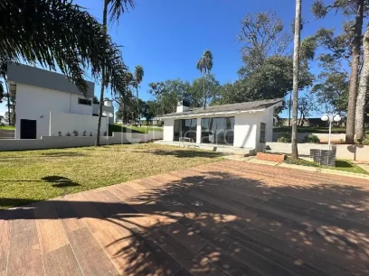 Casa com 4 Dormitórios - Miniatura - Lunardi Imóveis