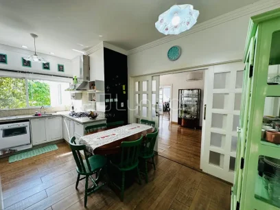 Casa com 4 Dormitórios - Miniatura - Lunardi Imóveis