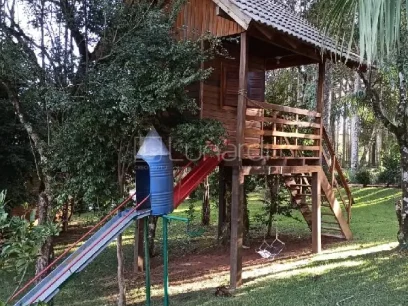 Casa com 4 Dormitórios - Miniatura - Lunardi Imóveis