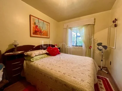 Casa com 4 Dormitórios - Miniatura - Lunardi Imóveis