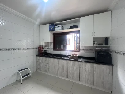 Casa com 3 Dormitórios - Miniatura - Lunardi Imóveis