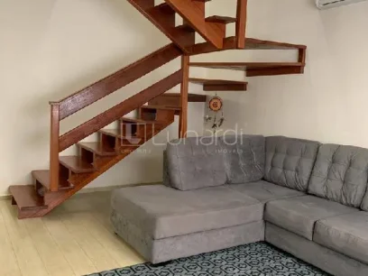 Casa com 3 Dormitórios - Miniatura - Lunardi Imóveis