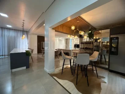 Casa com 2 Dormitórios - Miniatura - Lunardi Imóveis