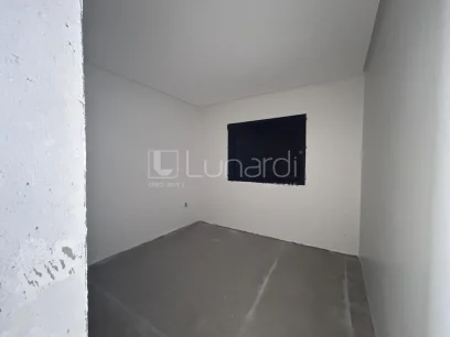 Casa com 3 Dormitórios - Miniatura - Lunardi Imóveis