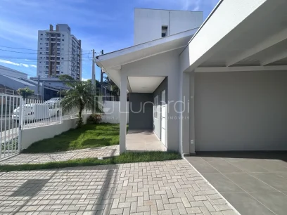 Casa com 3 Dormitórios - Miniatura - Lunardi Imóveis