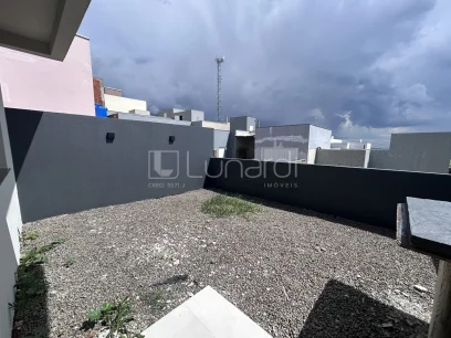 Casa com 2 Dormitórios - Miniatura - Lunardi Imóveis