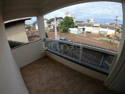 Casa com 3 Dormitórios - Miniatura - Lunardi Imóveis