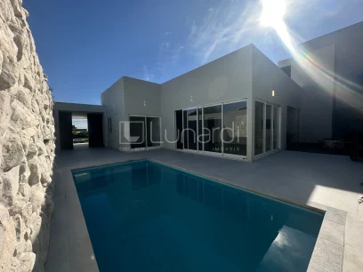 Casa com 3 Dormitórios - Miniatura - Lunardi Imóveis