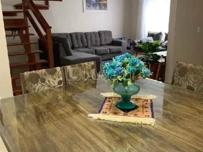 Casa com 3 Dormitórios - Miniatura - Lunardi Imóveis