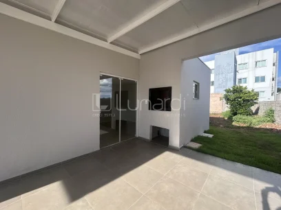 Casa com 3 Dormitórios - Miniatura - Lunardi Imóveis