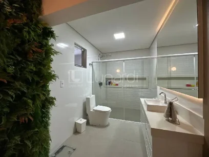 Casa com 2 Dormitórios - Miniatura - Lunardi Imóveis