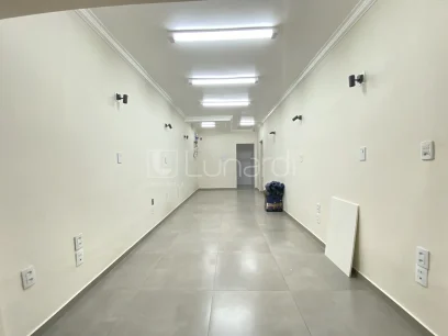 Casa com 3 Dormitórios - Miniatura - Lunardi Imóveis