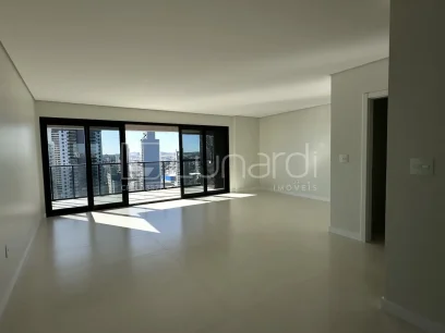 Apartamento com 3 Suítes - Miniatura - Lunardi Imóveis