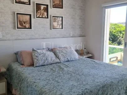 Casa com 3 Dormitórios - Miniatura - Lunardi Imóveis