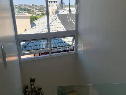 Casa com 3 Dormitórios - Miniatura - Lunardi Imóveis