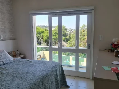 Casa com 3 Dormitórios - Miniatura - Lunardi Imóveis