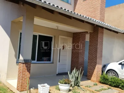 Casa com 3 Dormitórios - Miniatura - Lunardi Imóveis