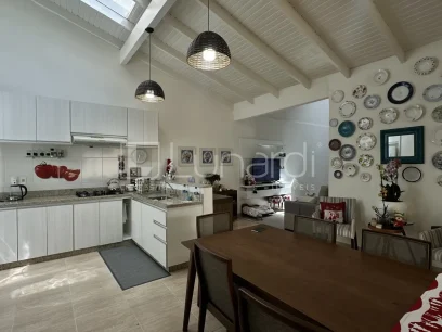 Casa com 4 Dormitórios - Miniatura - Lunardi Imóveis