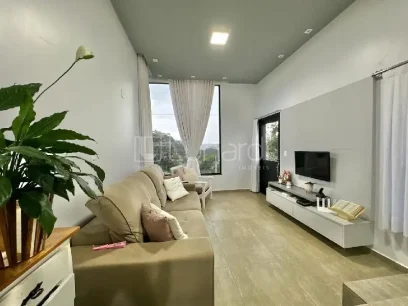 Casa com 3 Dormitórios - Miniatura - Lunardi Imóveis