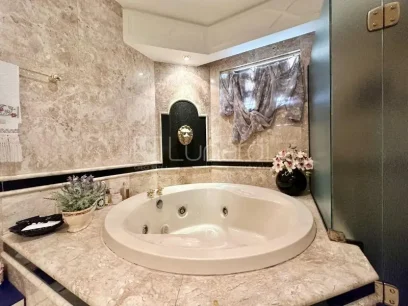 Cobertura com 4 Dormitórios - Miniatura - Lunardi Imóveis