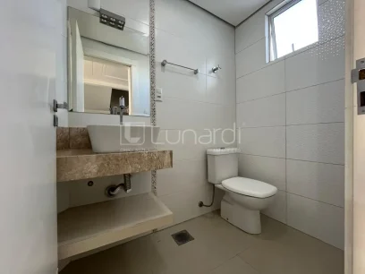 Casa com 3 Dormitórios - Miniatura - Lunardi Imóveis