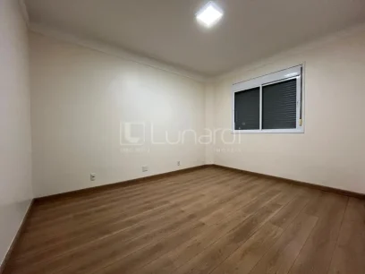 Casa com 3 Dormitórios - Miniatura - Lunardi Imóveis