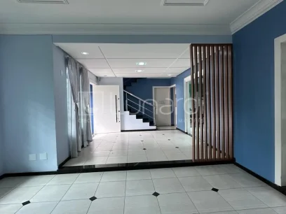 Casa com 4 Dormitórios - Miniatura - Lunardi Imóveis