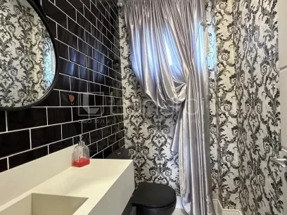 Casa com 4 Dormitórios - Miniatura - Lunardi Imóveis