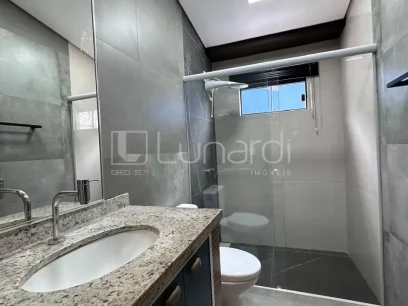Casa com 4 Dormitórios - Miniatura - Lunardi Imóveis